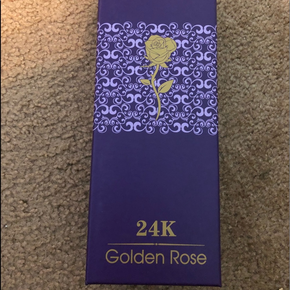 24K gold rose still in the original box